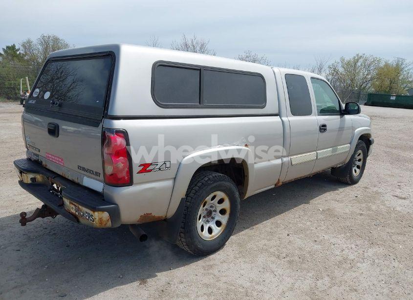 Photo 4 of 2005 Chevrolet Silverado 1500 LS (VIN 1GCEK19T65Z194720)