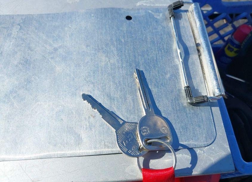 Photo 11 of 2000 Chevrolet Silverado 1500 LS (VIN 1GCEK19T6YE254278)