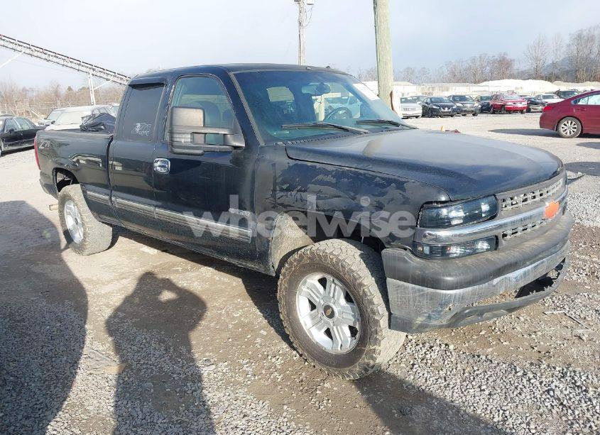 2001 Chevrolet Silverado 1500 LT (VIN 1GCEK19T71E156642) main photo