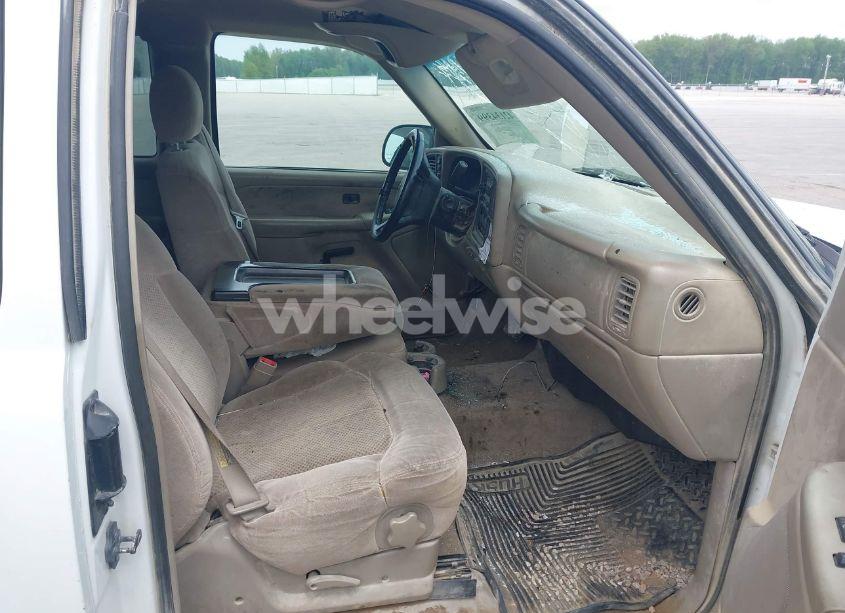 Photo 5 of 2001 Chevrolet Silverado 1500 LS (VIN 1GCEK19T71E201157)