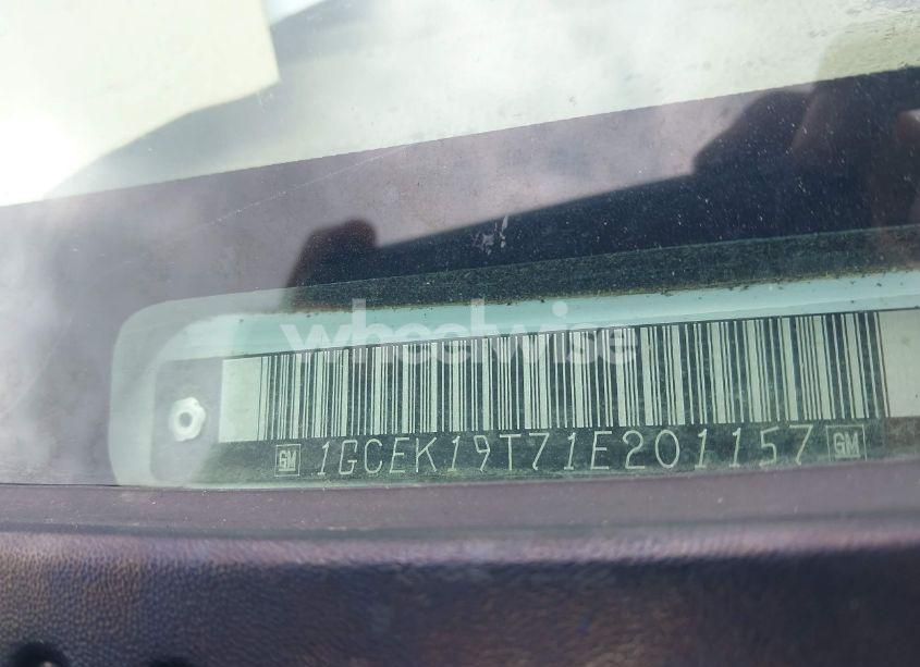 Photo 9 of 2001 Chevrolet Silverado 1500 LS (VIN 1GCEK19T71E201157)