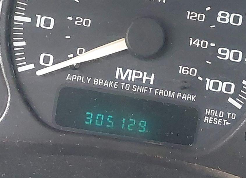 Photo 14 of 2002 Chevrolet Silverado 1500 LS (VIN 1GCEK19T72E111377)