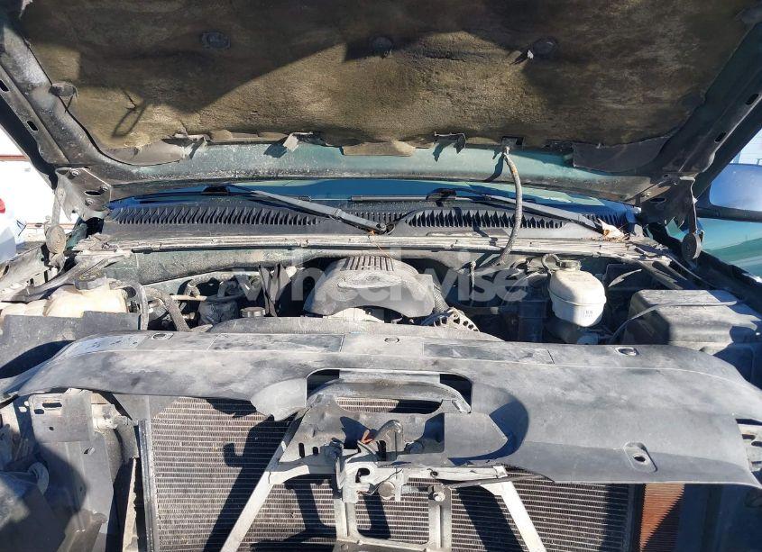 Photo 10 of 2003 Chevrolet Silverado 1500 LS (VIN 1GCEK19T73E126057)