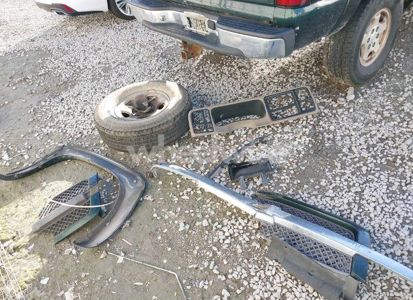 Photo 12 of 2003 Chevrolet Silverado 1500 LS (VIN 1GCEK19T73E126057)