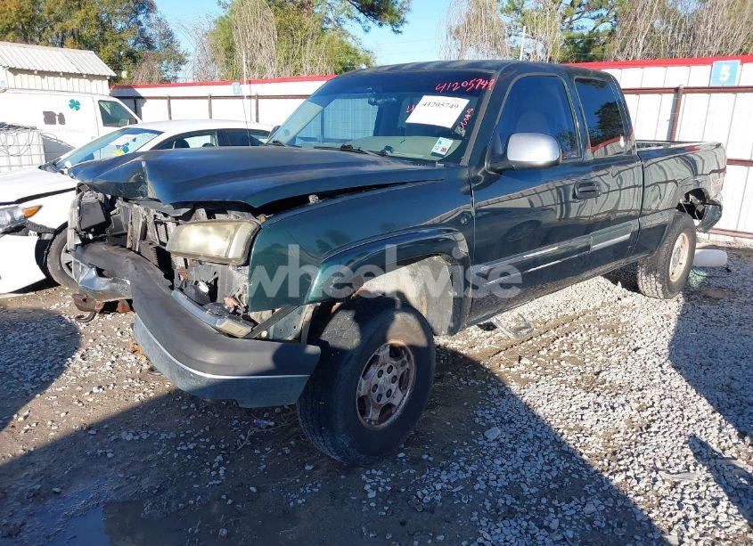 Photo 2 of 2003 Chevrolet Silverado 1500 LS (VIN 1GCEK19T73E126057)