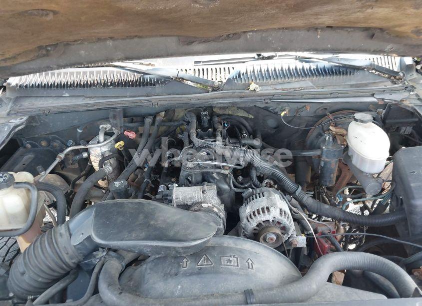 Photo 10 of 2003 Chevrolet Silverado 1500 LS (VIN 1GCEK19T73E236168)