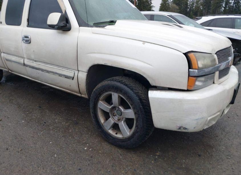 Photo 16 of 2003 Chevrolet Silverado 1500 LT (VIN 1GCEK19T73E320054)