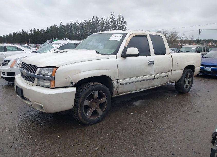 Photo 2 of 2003 Chevrolet Silverado 1500 LT (VIN 1GCEK19T73E320054)