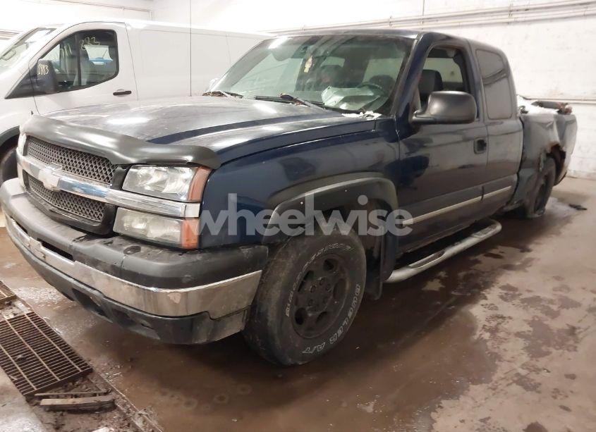 Photo 2 of 2003 Chevrolet Silverado 1500 LS (VIN 1GCEK19T73Z212591)