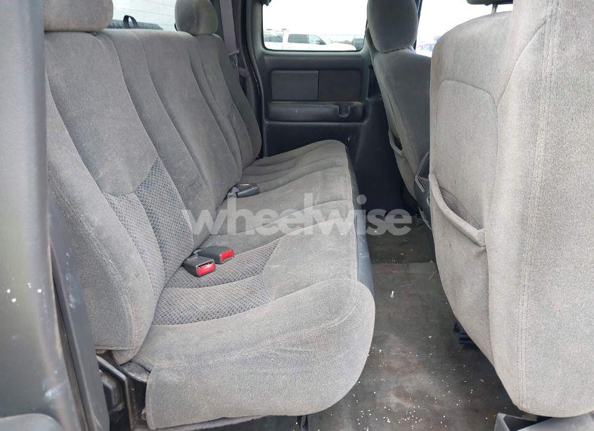 Photo 8 of 2004 Chevrolet Silverado 1500 Z71 (VIN 1GCEK19T74E208209)