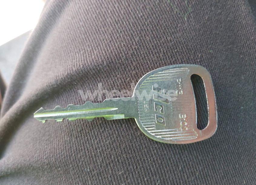 Photo 11 of 2004 Chevrolet Silverado 1500 Z71 (VIN 1GCEK19T74E364105)