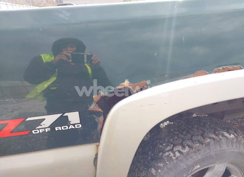 Photo 14 of 2004 Chevrolet Silverado 1500 Z71 (VIN 1GCEK19T74Z222586)