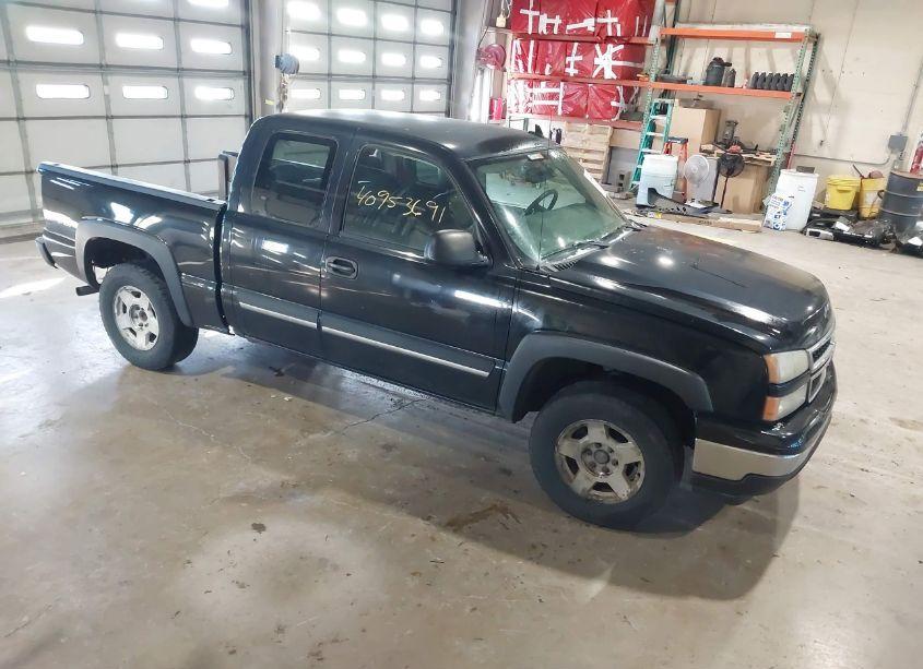 2006 Chevrolet Silverado 1500 LT3 (VIN 1GCEK19T76Z136195) main photo