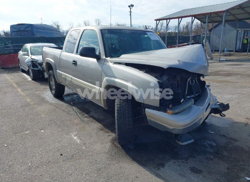 2006 Chevrolet Silverado 1500 LT2 (VIN 1GCEK19T76Z261519) main photo