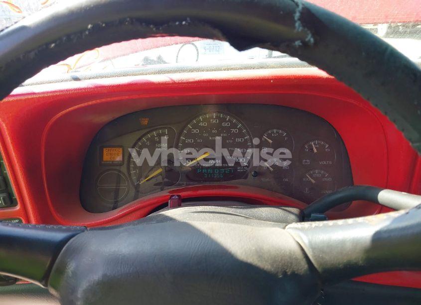 Photo 7 of 1999 Chevrolet Silverado 1500 LT (VIN 1GCEK19T7XE203984)