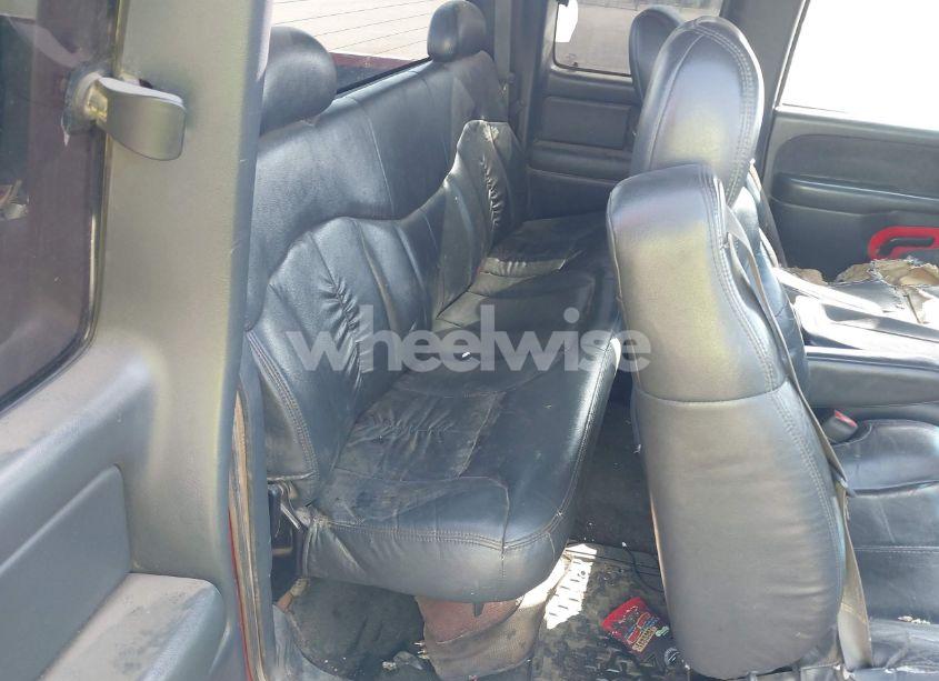 Photo 8 of 1999 Chevrolet Silverado 1500 LT (VIN 1GCEK19T7XE203984)