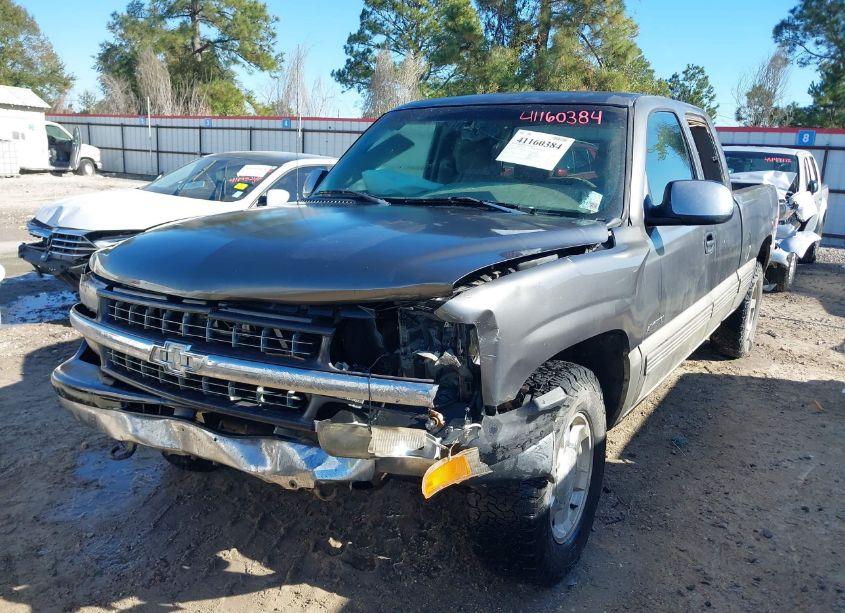 Photo 6 of 2000 Chevrolet Silverado 1500 LS (VIN 1GCEK19T7YE184936)