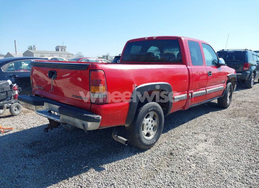 Photo 4 of 2000 Chevrolet Silverado 1500 LS (VIN 1GCEK19T7YE296961)