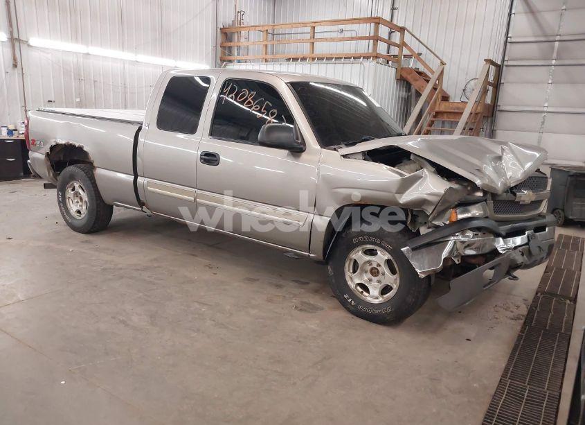 2003 Chevrolet Silverado 1500 LS (VIN 1GCEK19T83E148729) main photo