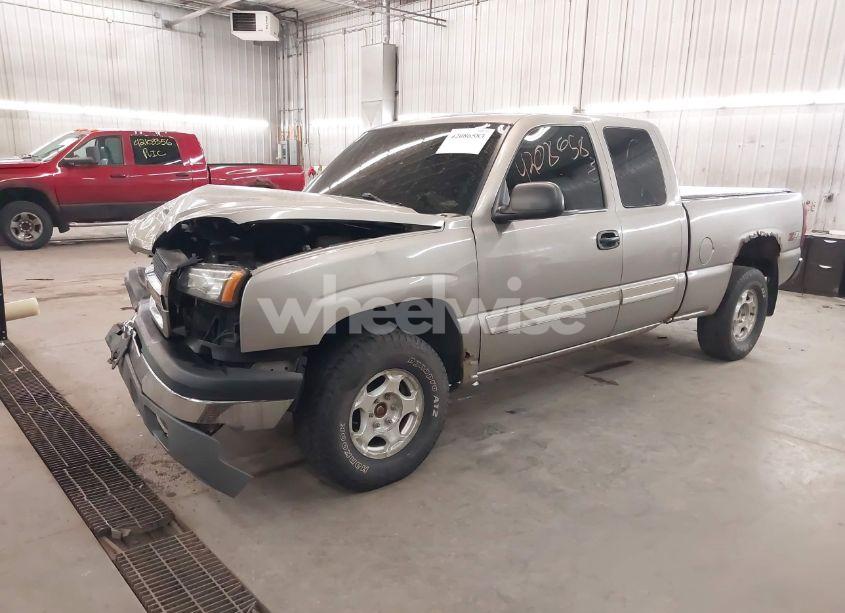 Photo 2 of 2003 Chevrolet Silverado 1500 LS (VIN 1GCEK19T83E148729)