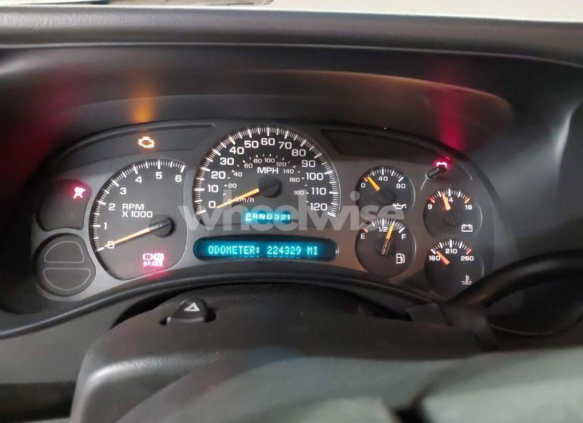 Photo 7 of 2003 Chevrolet Silverado 1500 LS (VIN 1GCEK19T83E148729)