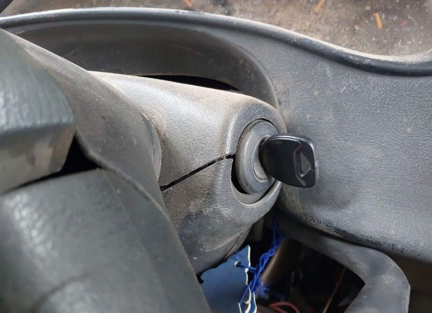 Photo 11 of 2004 Chevrolet Silverado 1500 Z71 (VIN 1GCEK19T84E158548)