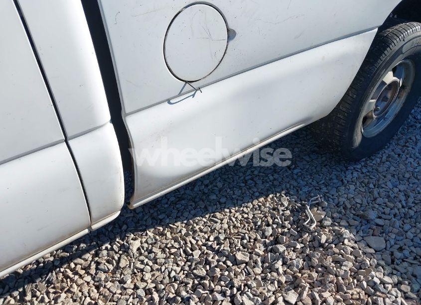 Photo 12 of 2004 Chevrolet Silverado 1500 WORK TRUCK (VIN 1GCEK19T84E295554)