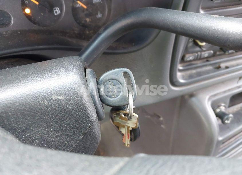 Photo 11 of 2004 Chevrolet Silverado 1500 Z71 (VIN 1GCEK19T84Z252941)