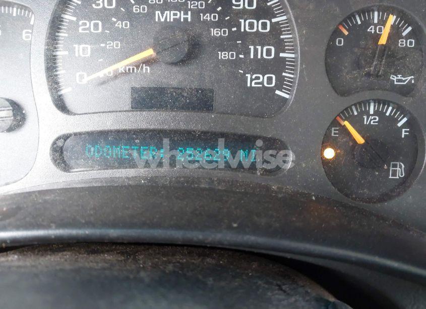 Photo 7 of 2004 Chevrolet Silverado 1500 Z71 (VIN 1GCEK19T84Z252941)