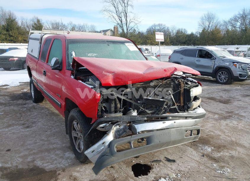 1999 Chevrolet Silverado 1500 LS (VIN 1GCEK19T8XE121004) main photo
