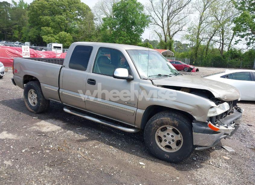 1999 Chevrolet Silverado 1500 LT (VIN 1GCEK19T8XE222298) main photo