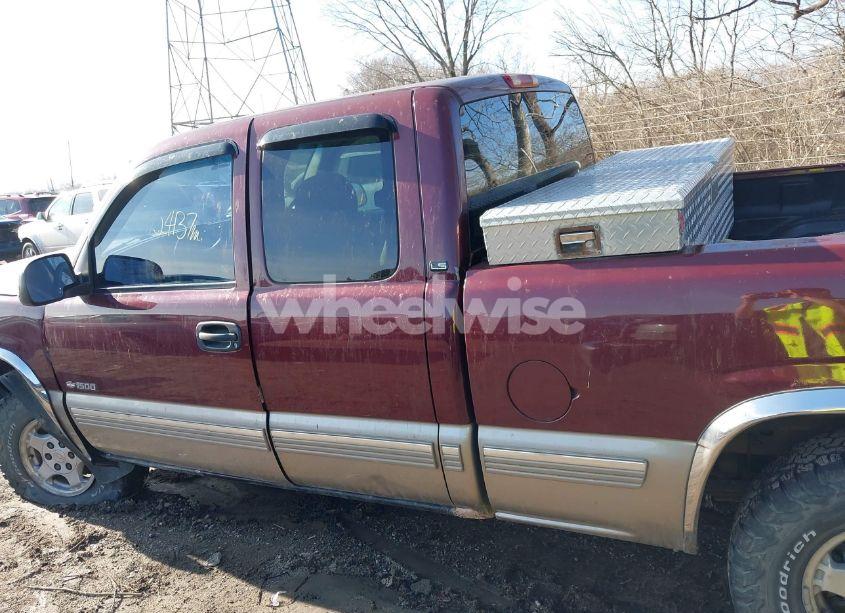 Photo 14 of 2000 Chevrolet Silverado 1500 LS (VIN 1GCEK19T8YZ267297)