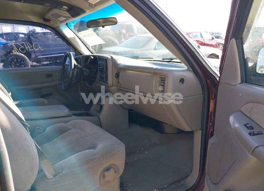 Photo 5 of 2000 Chevrolet Silverado 1500 LS (VIN 1GCEK19T8YZ267297)