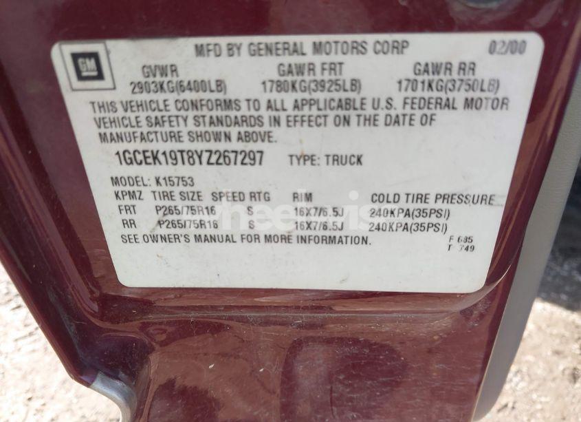 Photo 9 of 2000 Chevrolet Silverado 1500 LS (VIN 1GCEK19T8YZ267297)