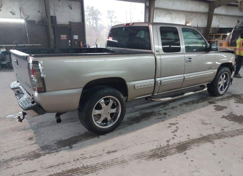 Photo 4 of 2001 Chevrolet Silverado 1500 LS (VIN 1GCEK19T91E173393)