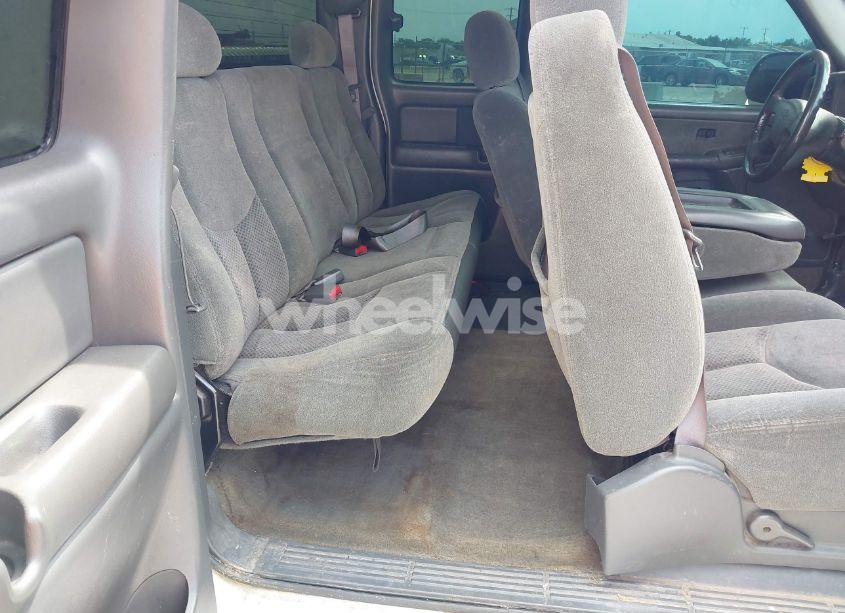 Photo 8 of 2003 Chevrolet Silverado 1500 LS (VIN 1GCEK19T93E335218)