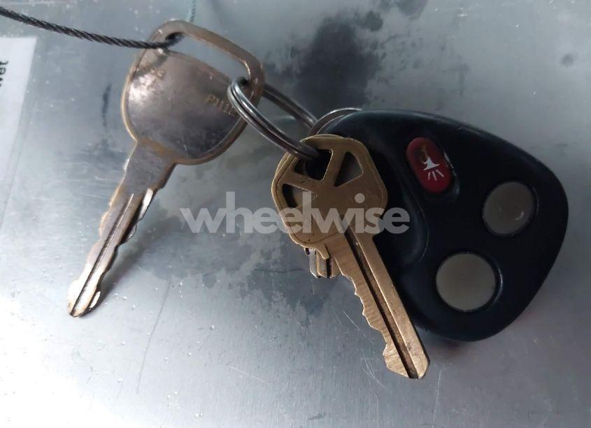 Photo 11 of 2004 Chevrolet Silverado 1500 LT (VIN 1GCEK19T94E206106)