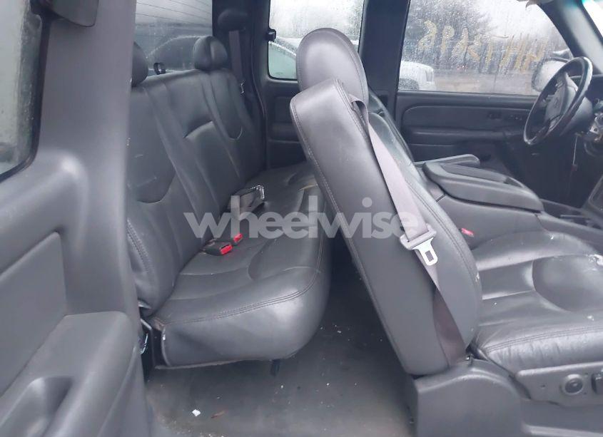 Photo 8 of 2004 Chevrolet Silverado 1500 LT (VIN 1GCEK19T94E206106)