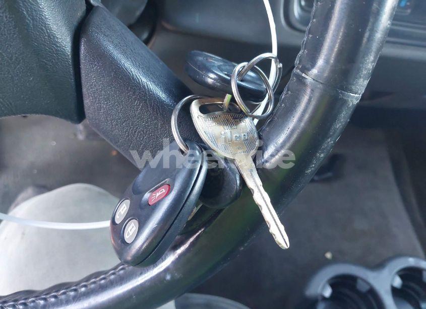 Photo 11 of 2004 Chevrolet Silverado 1500 Z71 (VIN 1GCEK19T94E345104)