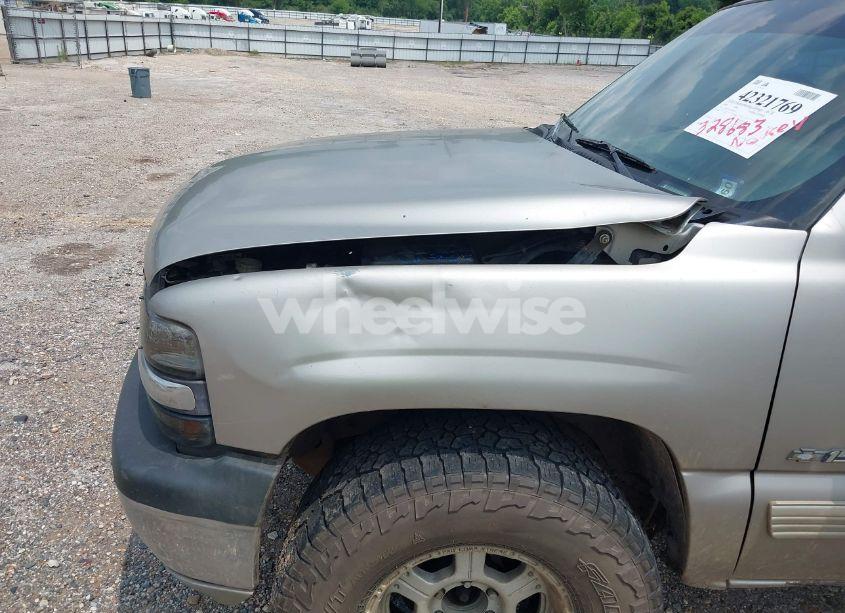 Photo 6 of 1999 Chevrolet Silverado 1500 LS (VIN 1GCEK19T9XE154674)