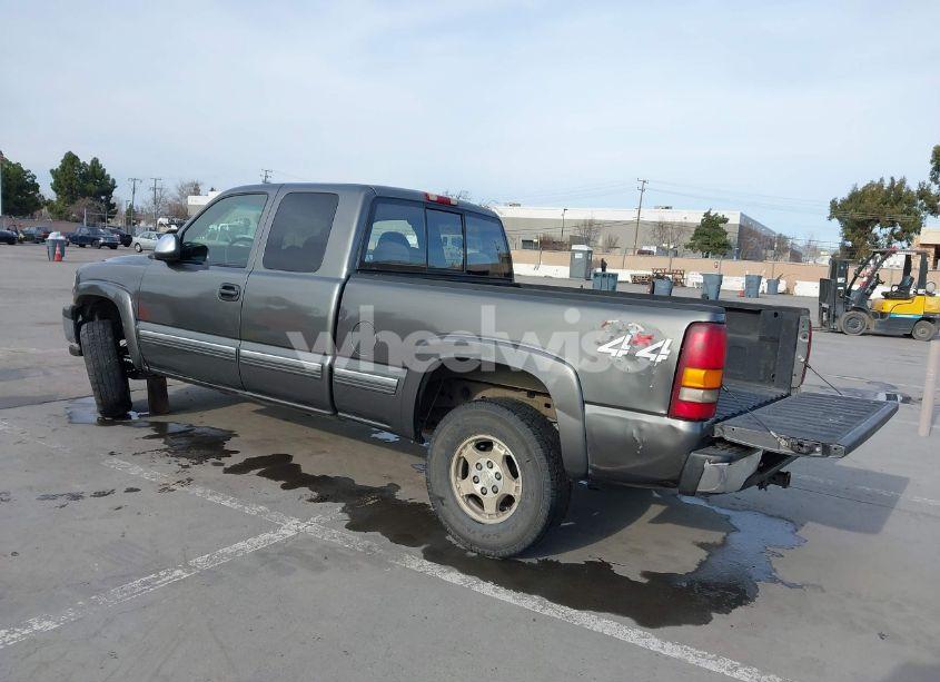 Photo 3 of 2000 Chevrolet Silverado 1500 LS (VIN 1GCEK19T9YE254579)