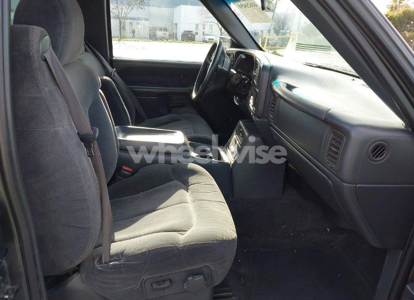 Photo 5 of 2000 Chevrolet Silverado 1500 LS (VIN 1GCEK19T9YE254579)