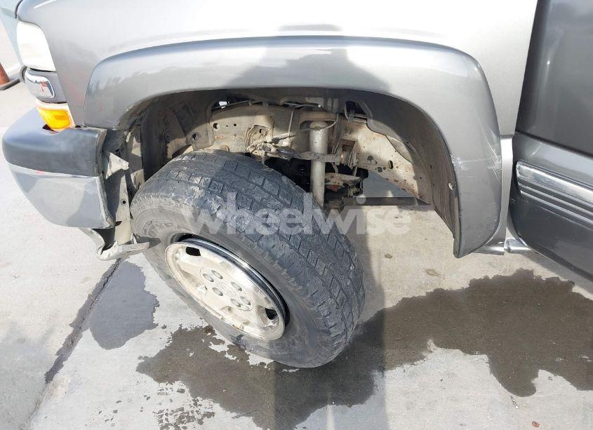 Photo 6 of 2000 Chevrolet Silverado 1500 LS (VIN 1GCEK19T9YE254579)