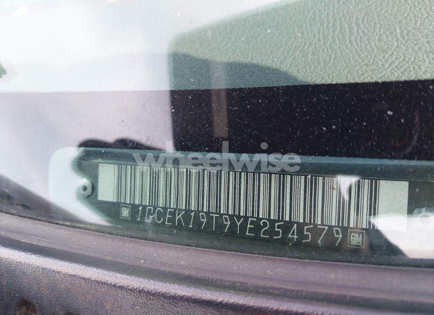 Photo 9 of 2000 Chevrolet Silverado 1500 LS (VIN 1GCEK19T9YE254579)