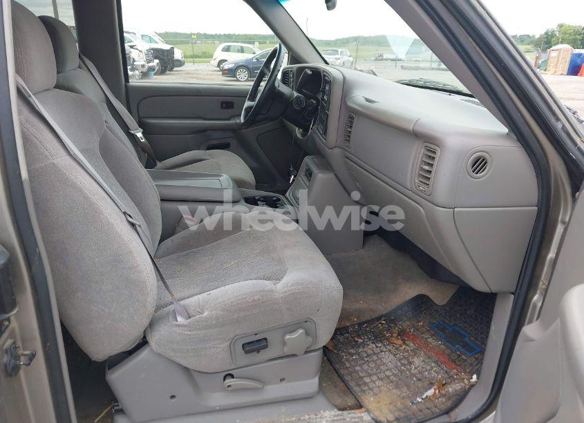 Photo 5 of 2000 Chevrolet Silverado 1500 LS (VIN 1GCEK19T9YE259796)