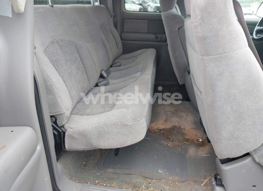 Photo 8 of 2000 Chevrolet Silverado 1500 LS (VIN 1GCEK19T9YE259796)