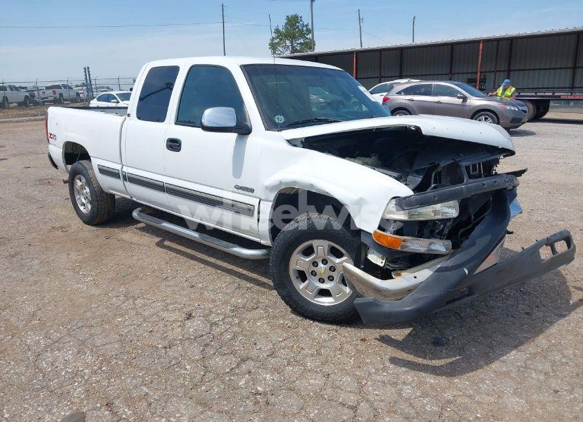 2001 Chevrolet Silverado 1500 LS (VIN 1GCEK19TX1E114529) main photo