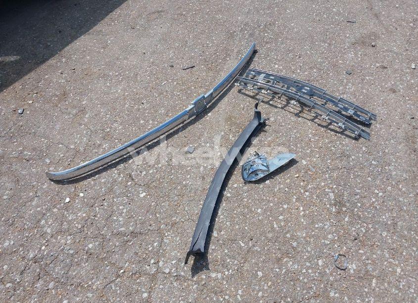 Photo 11 of 2001 Chevrolet Silverado 1500 LS (VIN 1GCEK19TX1E114529)