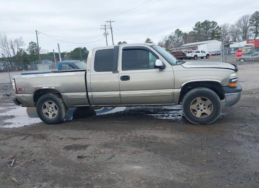 Photo 13 of 2001 Chevrolet Silverado 1500 LS (VIN 1GCEK19TX1E145957)