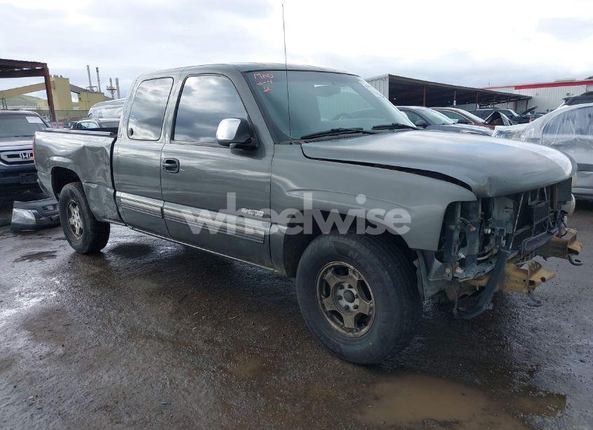 2001 Chevrolet Silverado 1500 LS (VIN 1GCEK19TX1E331580) main photo
